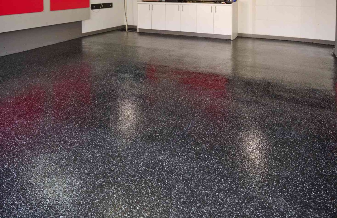 Epoxy garage floor coatings and finishes in Morro Bay, CA